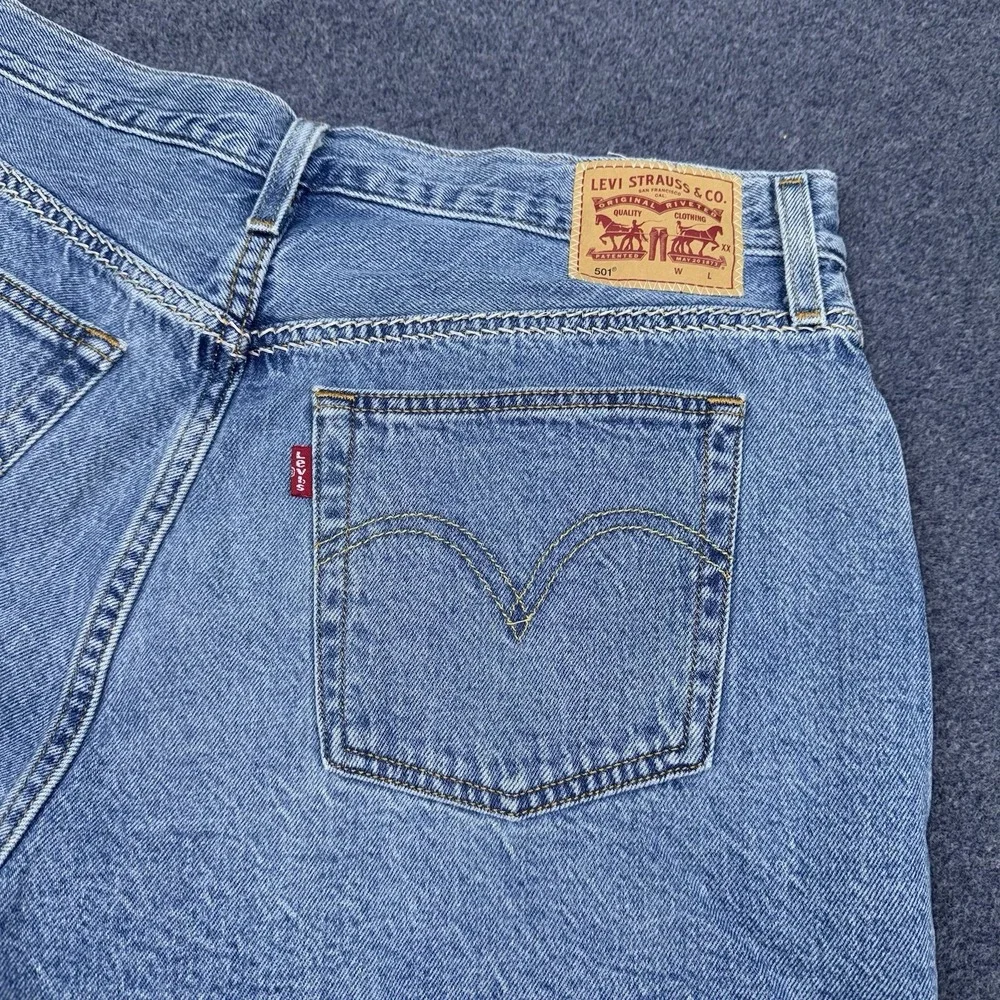 Levis 501 Shorts Womens 32 Blue Denim Distressed Cutoff Button Fly Raw Hem Y2K